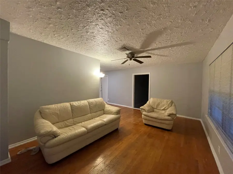 4403 Trailwood Drive, San Antonio, TX 78228 - #3