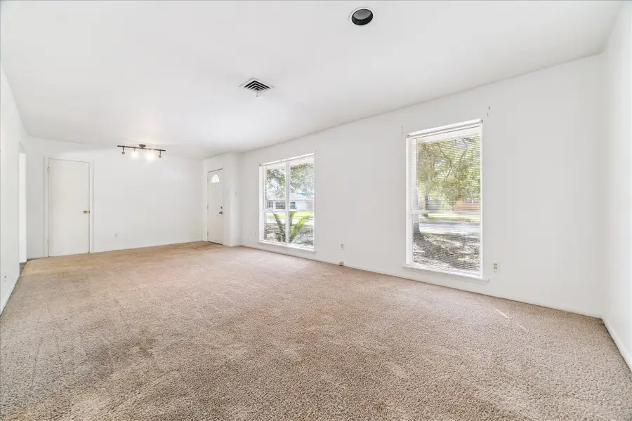 5422 Spellman Road, Houston, TX 77096 - #2