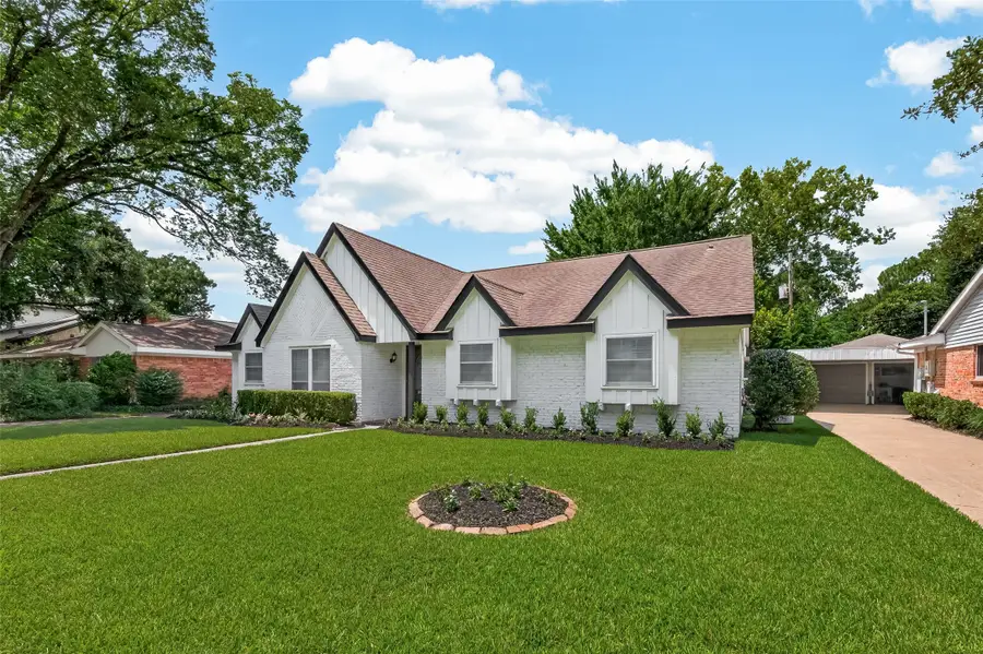 5946 Valkeith Drive, Houston, TX 77096 - #3