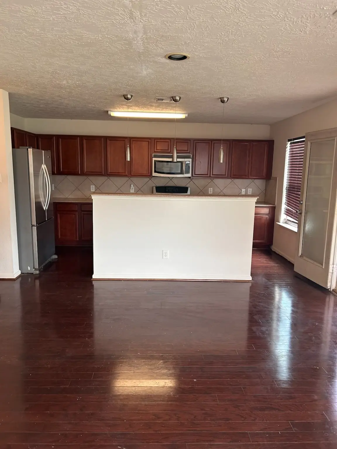 4102 Autumn View Drive, Houston, TX 77048 - Image #1