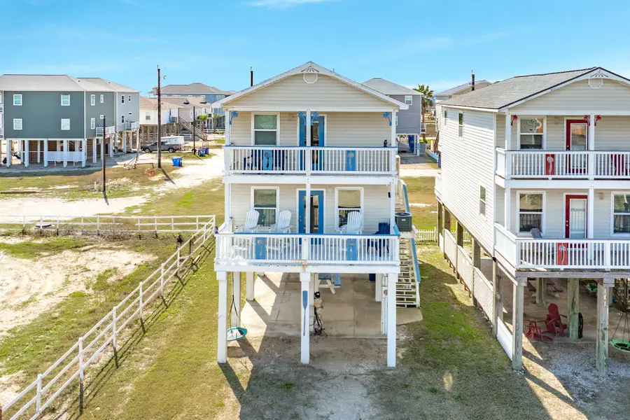 107 Howard Avenue, Surfside Beach, TX 77541 - #2