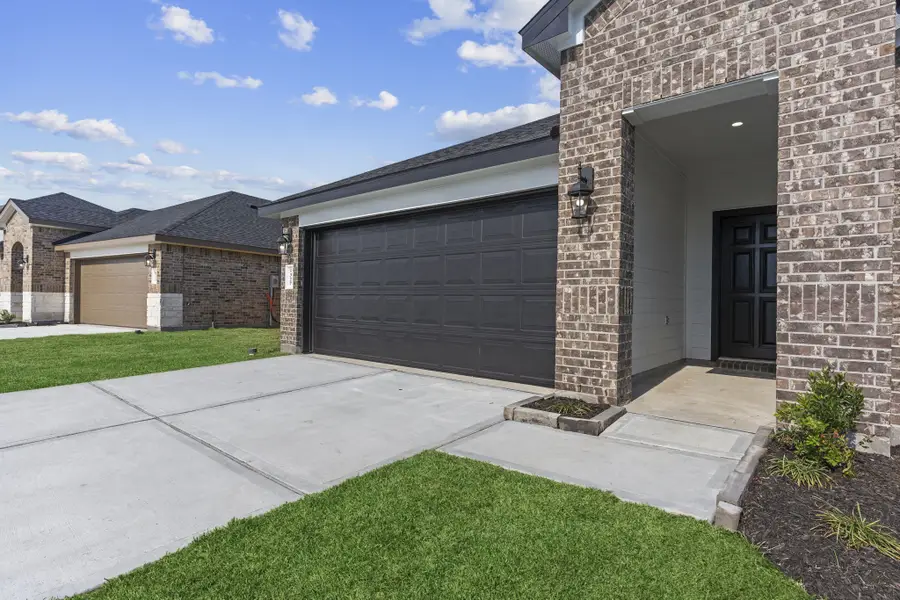 1210 Sandy Shore Lane, Iowa Colony, TX 77583 - Image #2