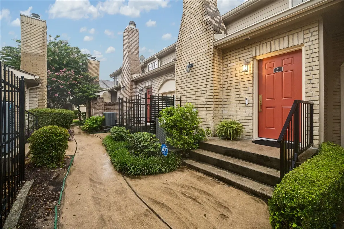 7350 Kirby Drive #21, Houston, TX 77030 - #1