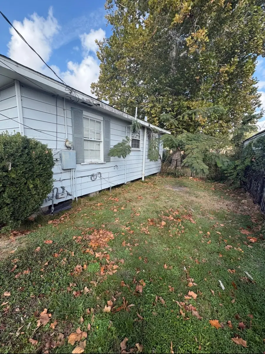 151 Parker Road, Houston, TX 77076 - Image #2