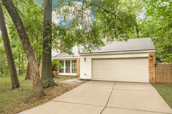 7 S Cypress Pine Drive, The Woodlands, TX 77381