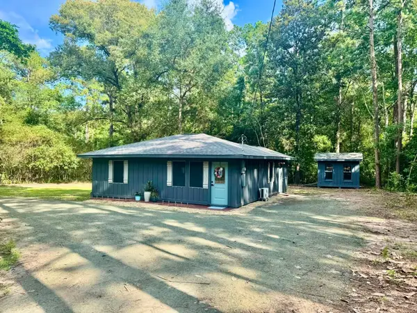 105 Saxon Lane, Woodville, TX 75979