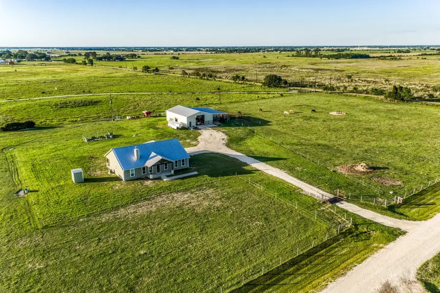 2455 County Road 289, East Bernard, TX 77435 - #2