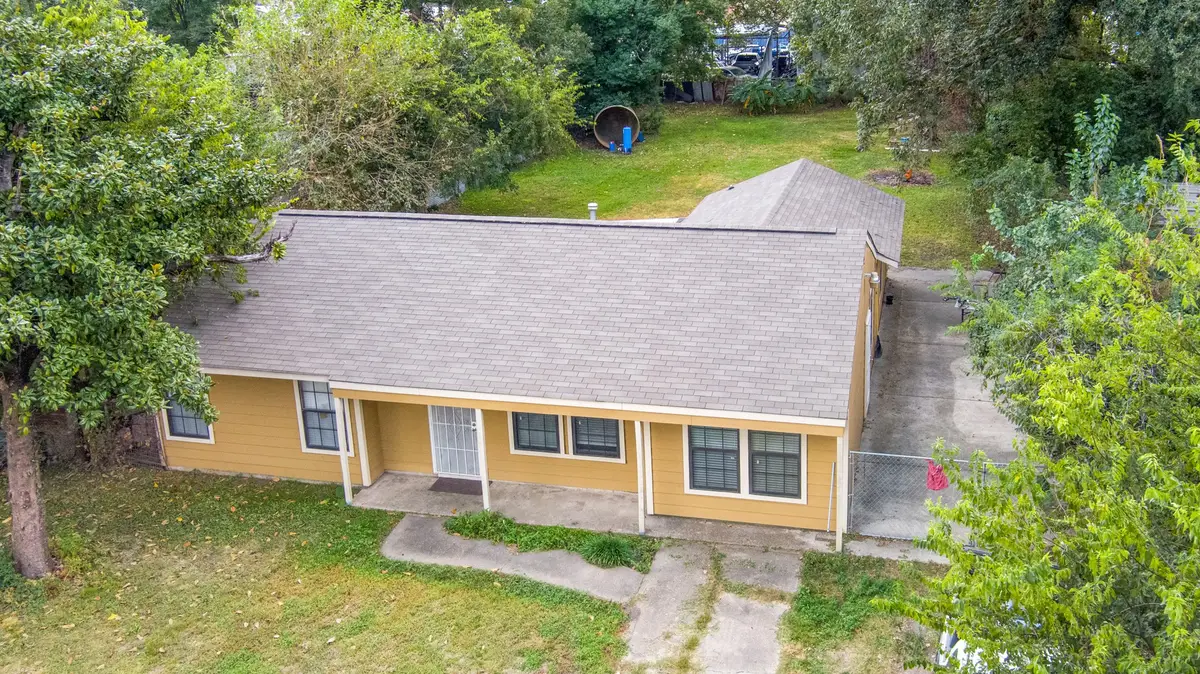 130 Airway Drive, Houston, TX 77037 - #1