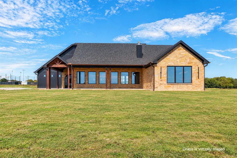 7001 Old Mcgregor-crawford Road, Crawford, TX 76638 - #2