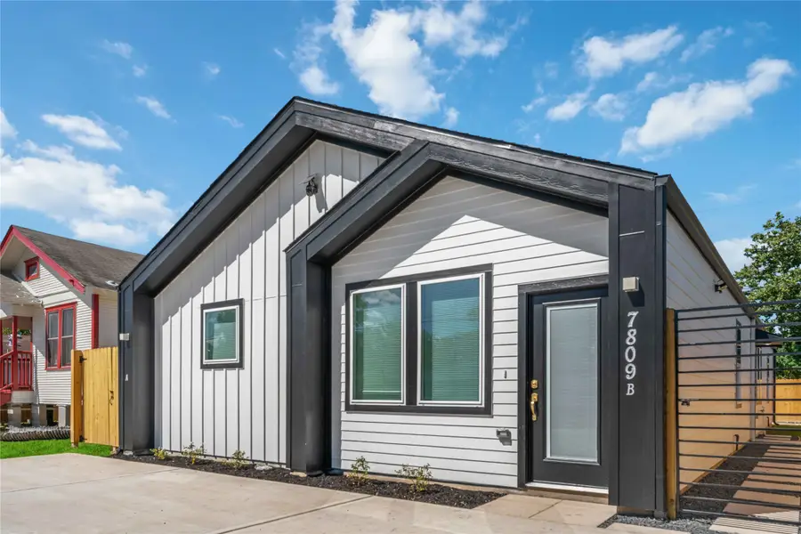 7809 Queen Street #A/B, Houston, TX 77028 - Image #2