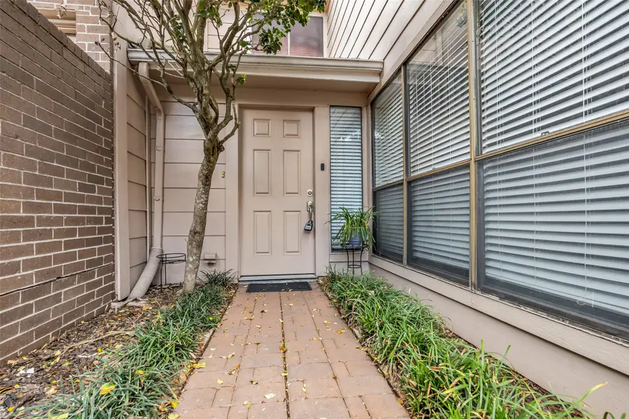 13740 Hollowgreen Drive #605, Houston, TX 77082 - #3