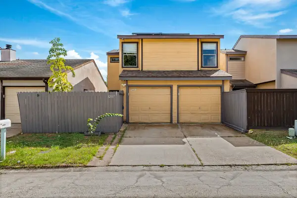 12317 Crest Lake Drive, Houston, TX 77072