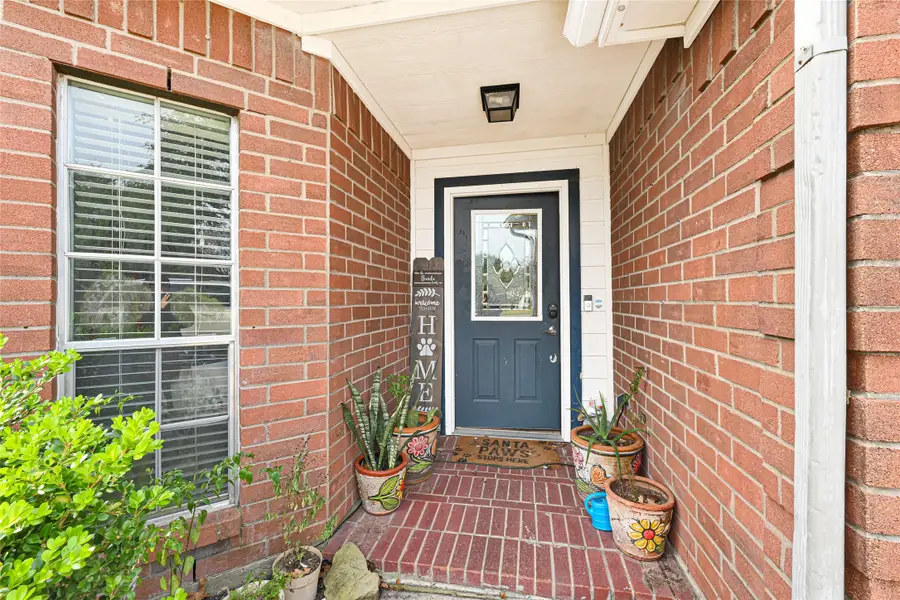 10602 Eagle Court, Baytown, TX 77523 - Image #3