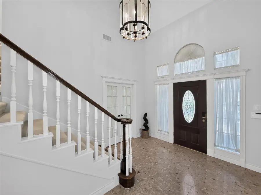 2702 Briar Knoll Court, Sugar Land, TX 77479 - #3