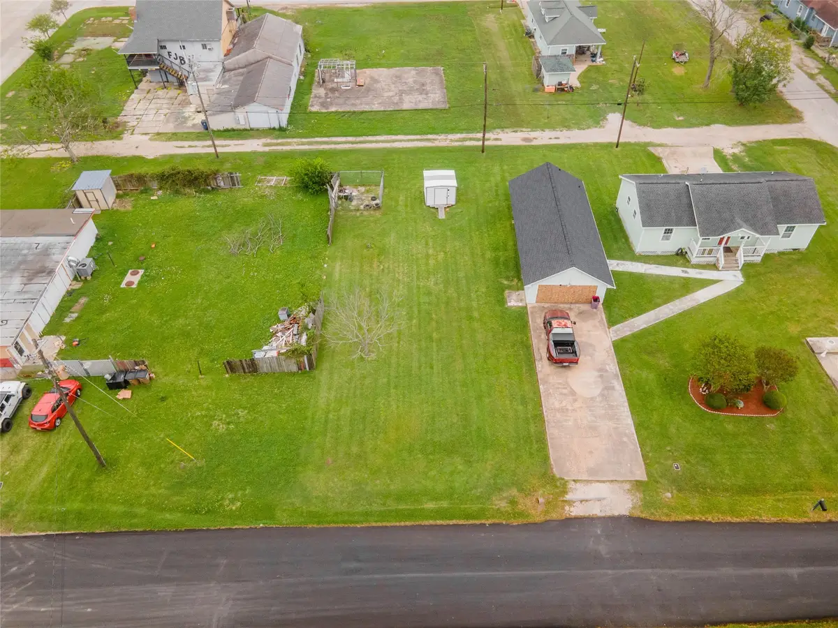 414 S Avenue B, Freeport, TX 77541 - Image #1