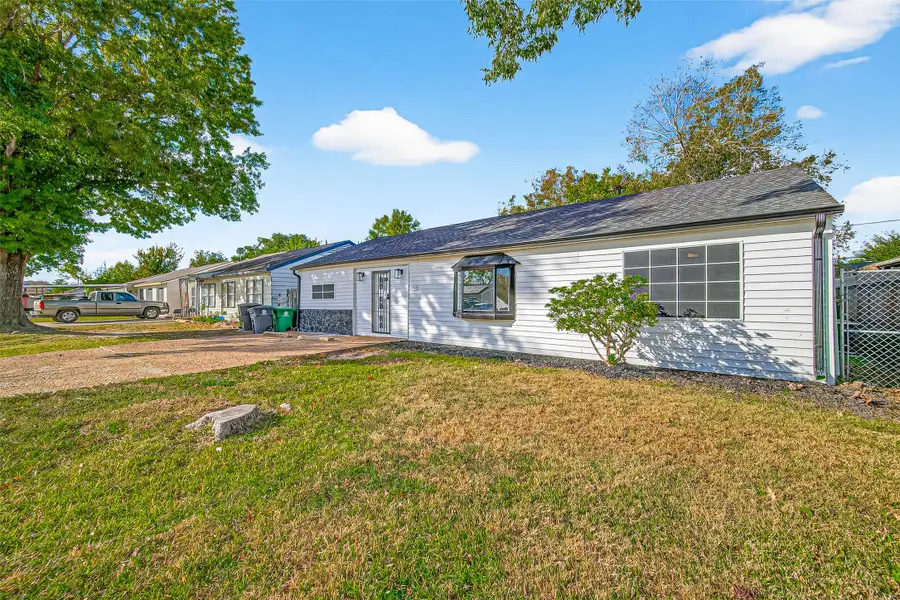 4729 Paradise Lane, Houston, TX 77048 - Image #2