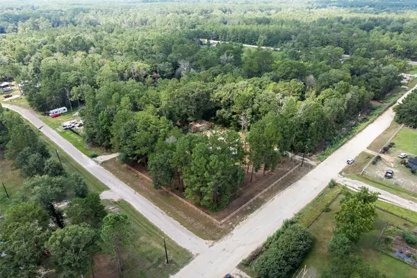 30 Libby Drive, Cleveland, TX 77328