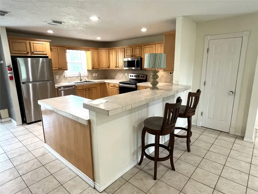 895 Lakeview Drive, Somerville, TX 77879 - #2