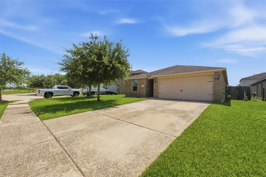 9438 Sapphire Creek Lane, Rosharon, TX 77583 - #3