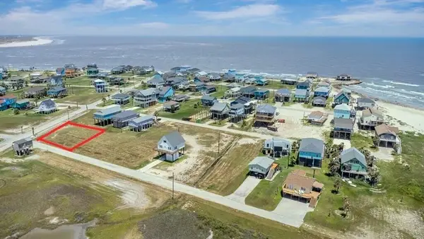 12922 Jean Lafitte Drive, Freeport, TX 77541