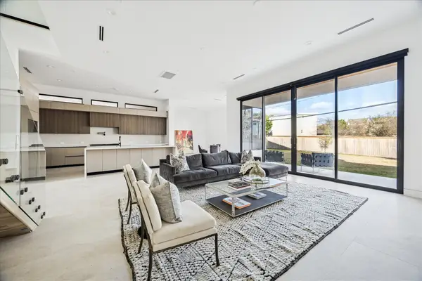 1730 Bayram Drive, Houston, TX 77055