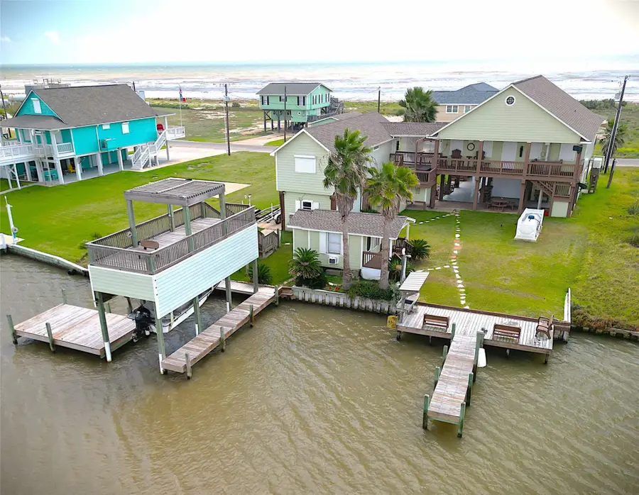 1283 County Road 230, Sargent, TX 77414 - Image #3