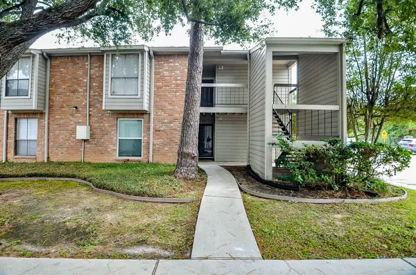17401 Red Oak Drive #64, Houston, TX 77090
