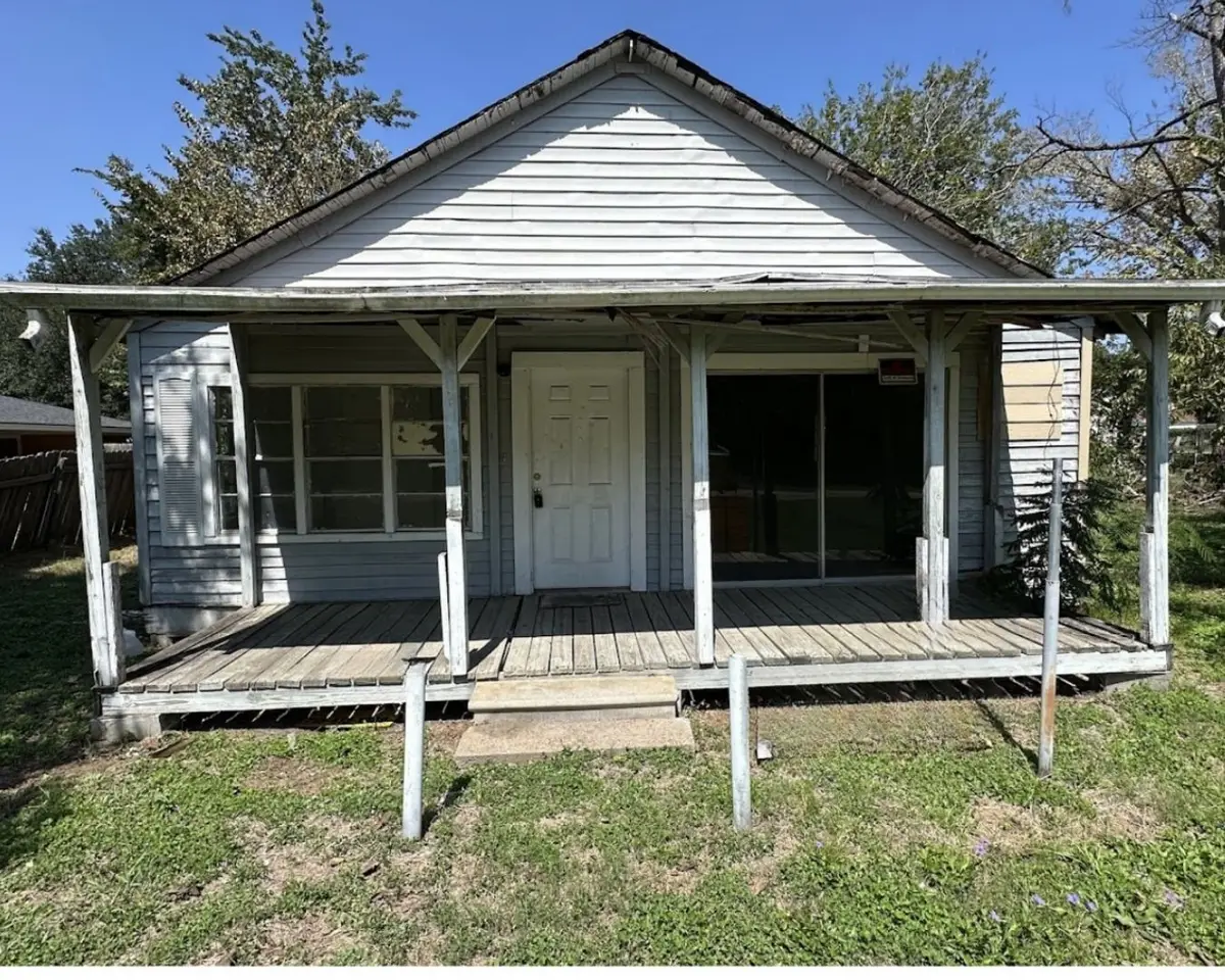302 W Jackson, Kosse, TX 76653 - #1