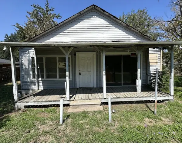 302 W Jackson, Kosse, TX 76653