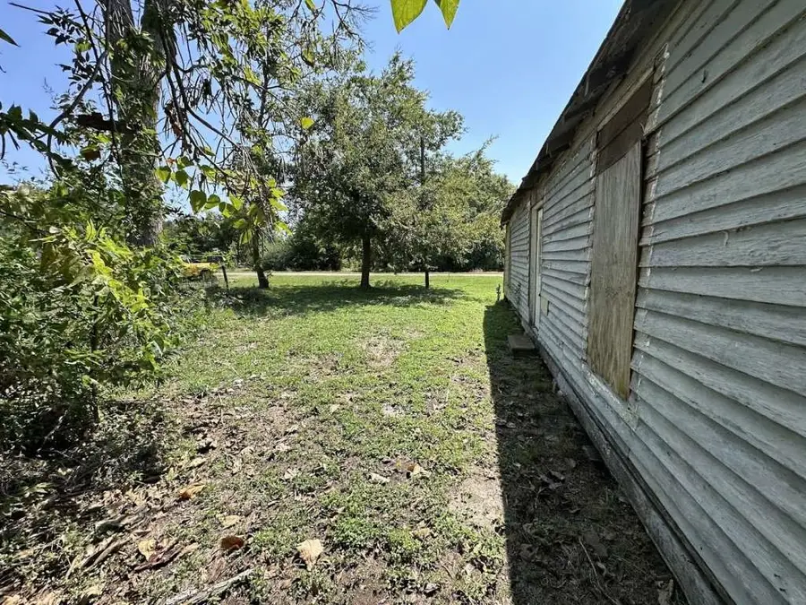 302 W Jackson, Kosse, TX 76653 - #2