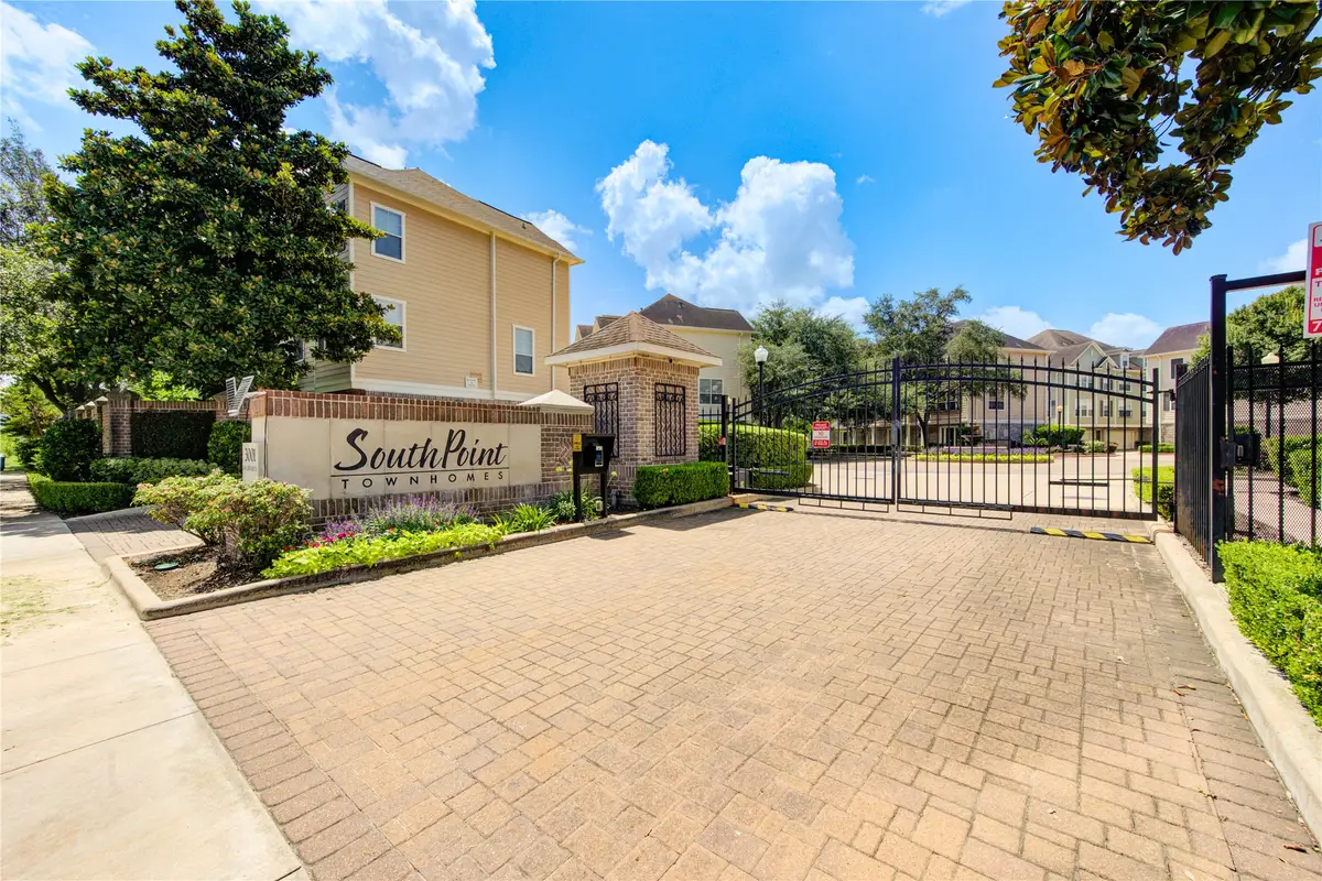 3001 Murworth Drive #604, Houston, TX 77025 - Image #1