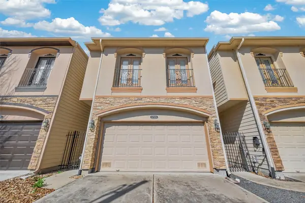 5708 Petty St #B, Houston, TX 77008