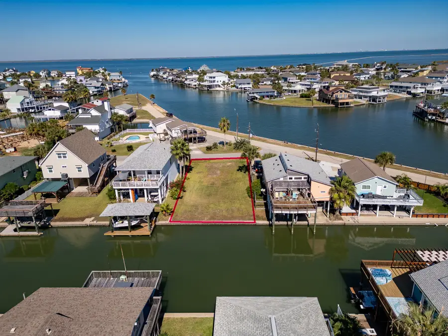 16605 Sandpiper Road, Jamaica Beach, TX 77554 - Image #3