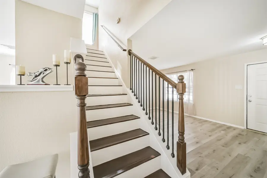 3742 Brighton Springs Lane, Katy, TX 77449 - Image #3