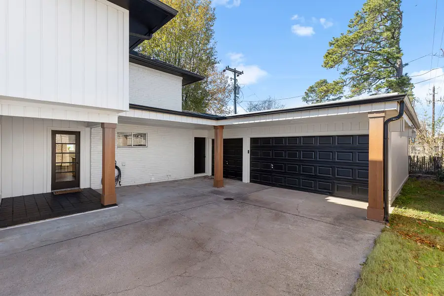 443 E Gaywood Drive, Houston, TX 77079 - #2