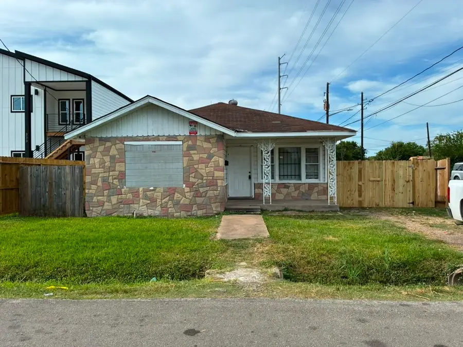 335 Delaware Street, Houston, TX 77029 - #3