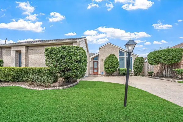 12906 Ashford Chase Drive, Houston, TX 77082