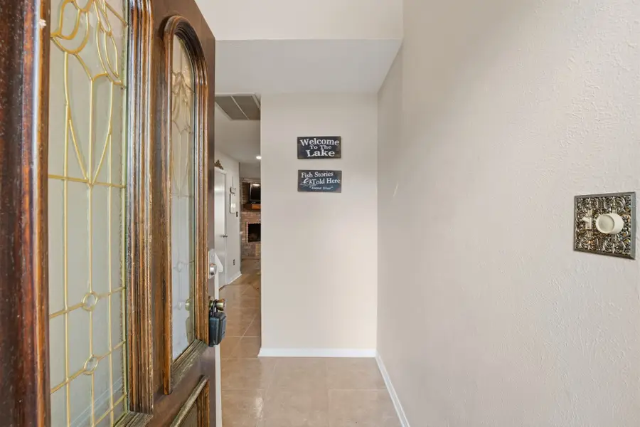 3823 Knollcrest Drive, Montgomery, TX 77356 - #3