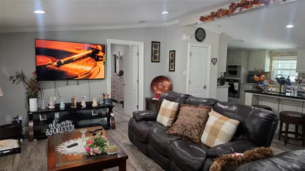 464 County Road 5005, Cleveland, TX 77327