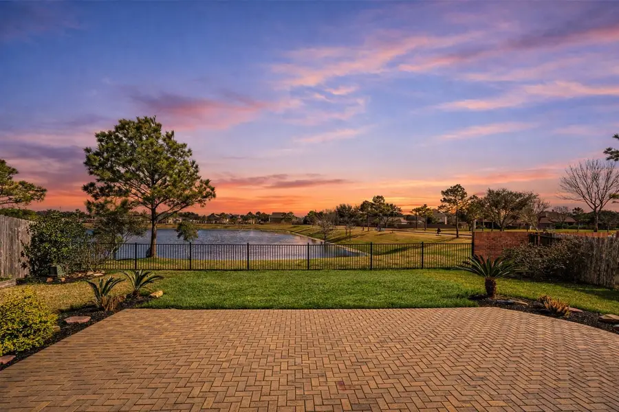 2425 Harbor Chase Drive, Pearland, TX 77584 - #2