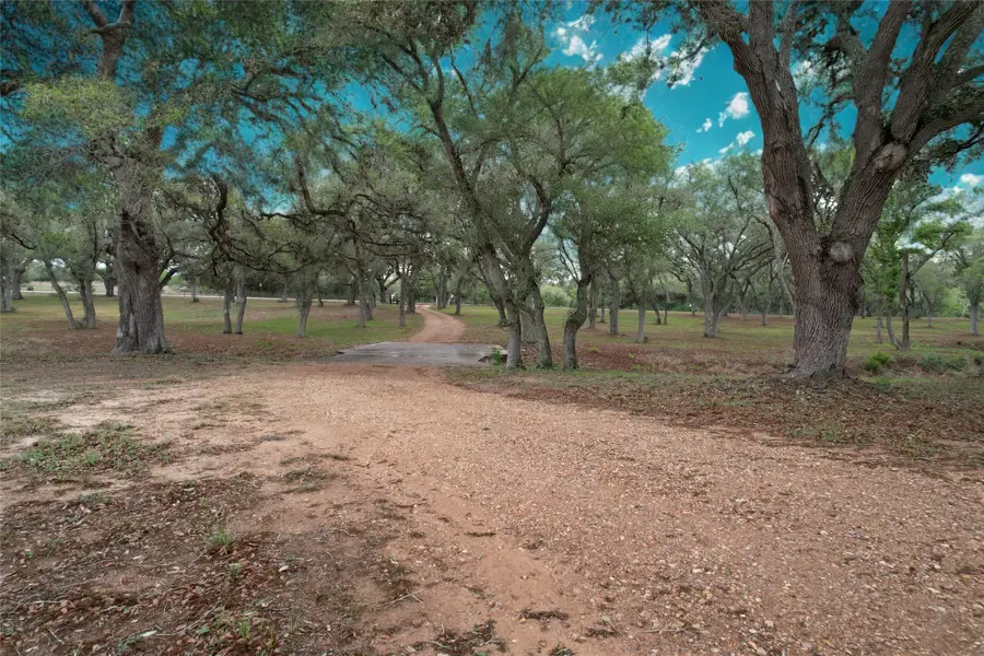 4149 County Road 444, Hallettsville, TX 77964 - #3