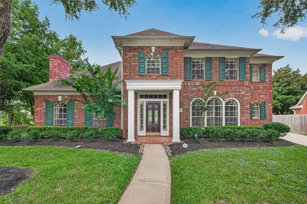 17411 Rolling Brook Court, Sugar Land, TX 77479