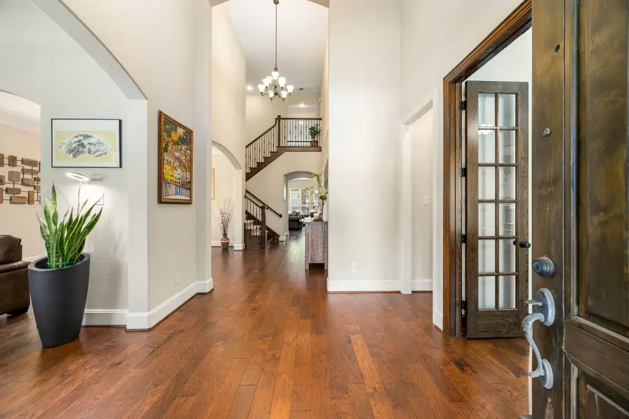 6019 Majestic Pines Drive, Kingwood, TX 77345 - Image #3