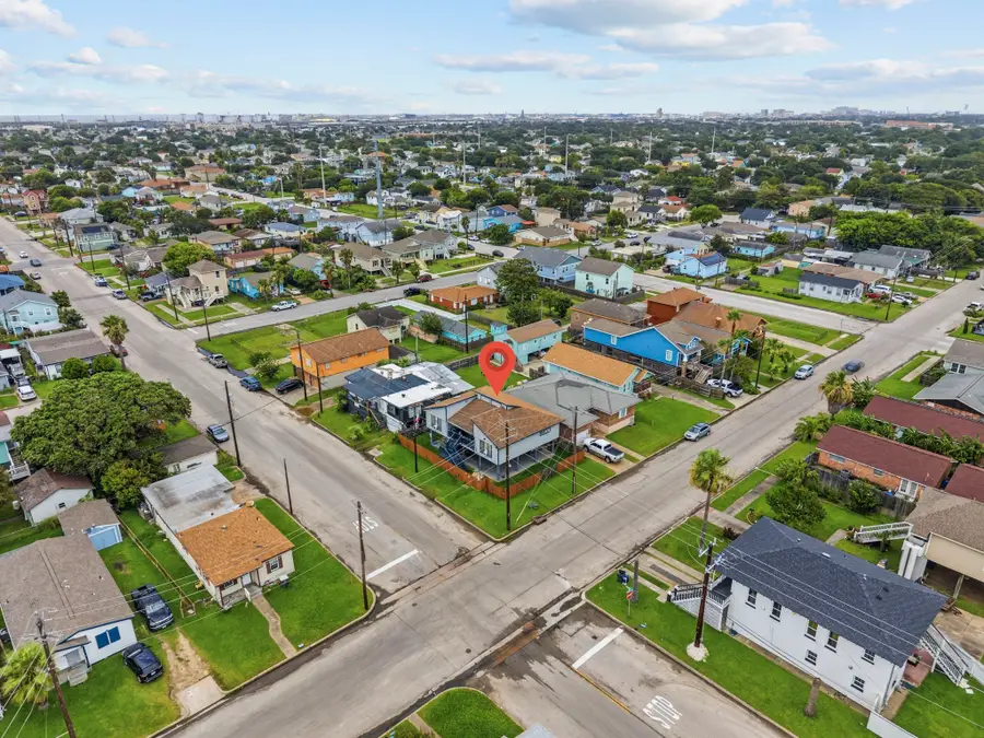 2222 57th Street, Galveston, TX 77551 - #3
