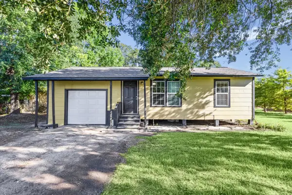 2412 28th Avenue N, Texas City, TX 77590