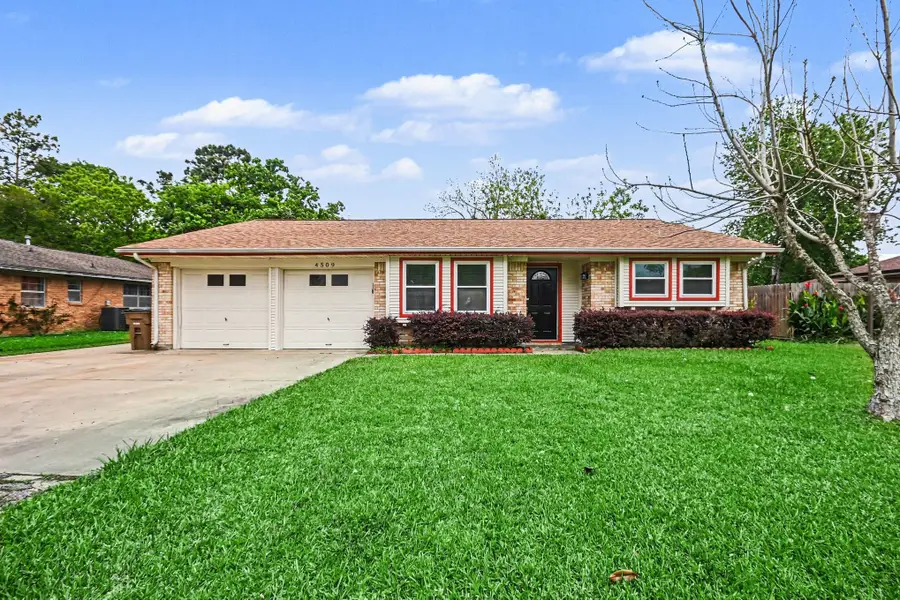 4509 37th Street, Dickinson, TX 77539 - #3