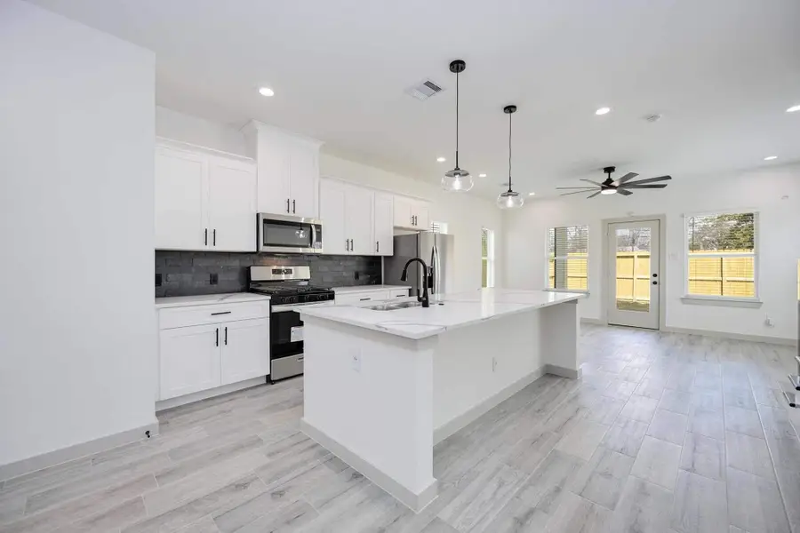 926 Granville Drive, Houston, TX 77091 - #3