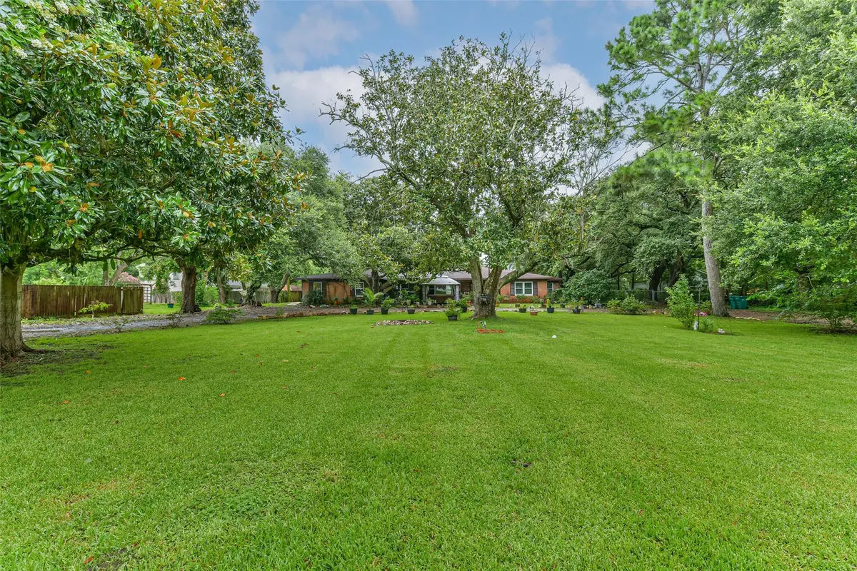 623 Laurel Street, La Marque, TX 77568 - #1