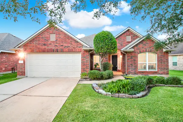 9226 Fernwillow Drive, Spring, TX 77379