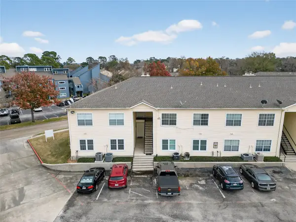 12565 Melville Drive #214, Montgomery, TX 77356